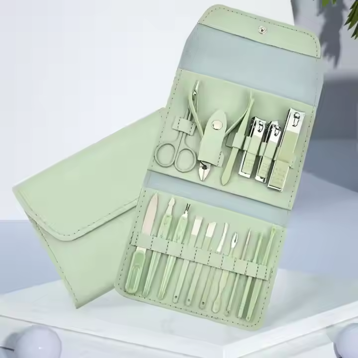 16-piece nail clipper set stainless steel nail clippers set with folding bag manicure knife set scissors beauty tools——Available in a variety of colors