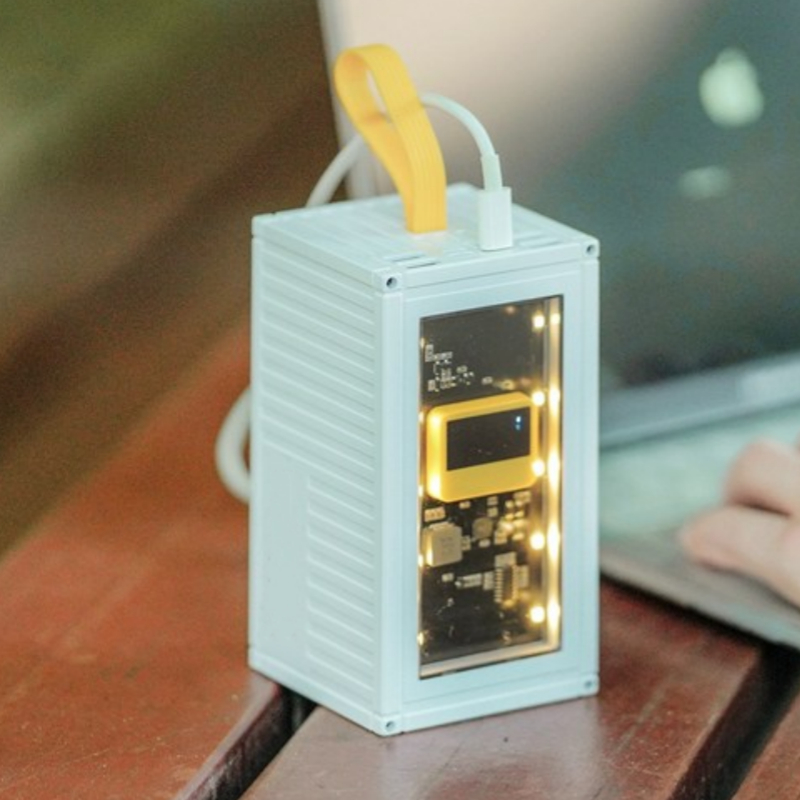 AIMAX 30000mAh Power Bank 22.5W PD Super Fast Charging with LED Light