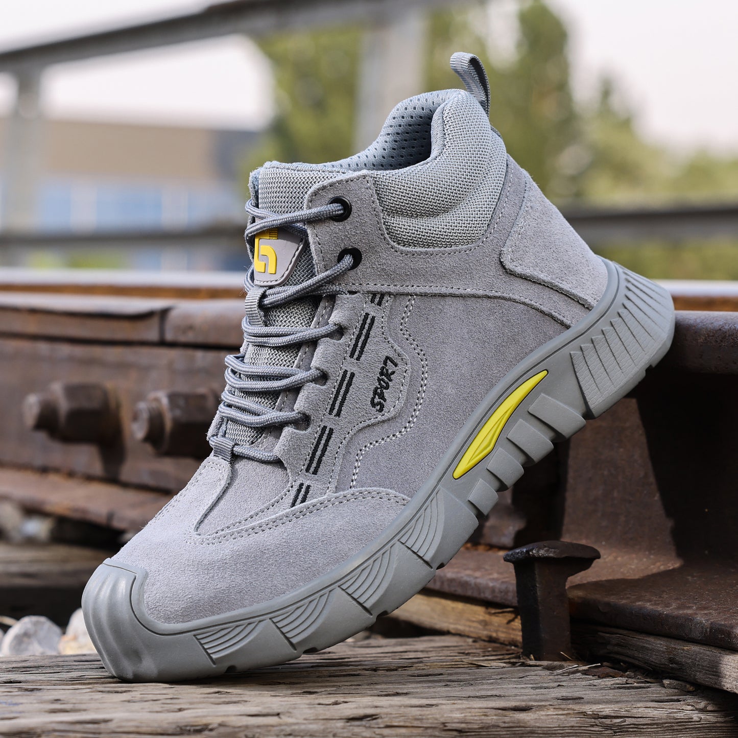 GUYISA Men's steel toe work shoes, anti-smash comfortable high-top wear-resistant safety shoes