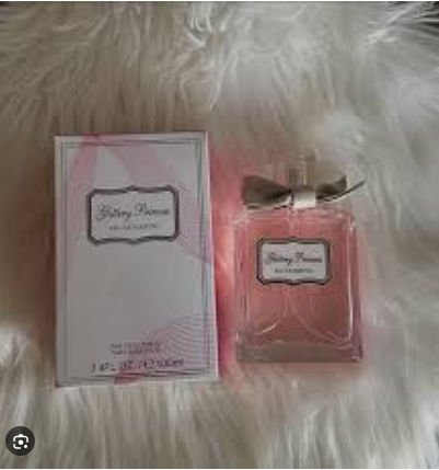 Women's Fruity Perfume for the Modern Woman - 100ml