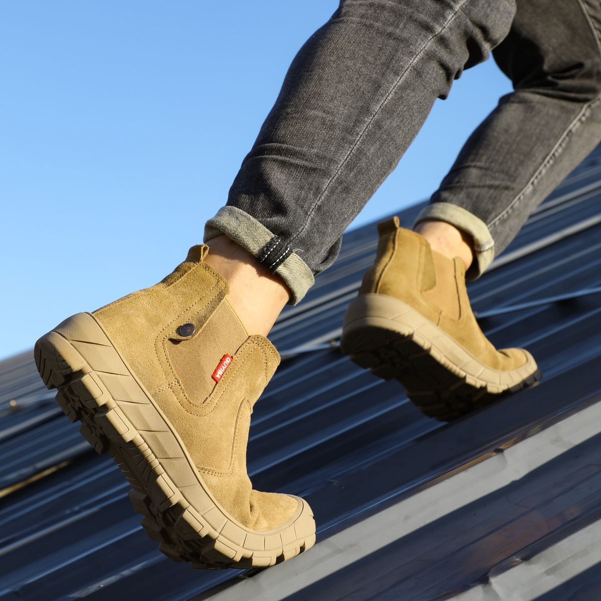 GUYISA safety shoes and boots are anti-smash, anti-puncture, durable and fashionable
