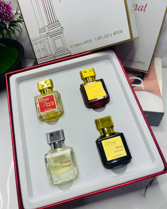A gift set for your beloved ones... Contains 4 Barakkat fragrances GH¢200 30 ml each Unisex