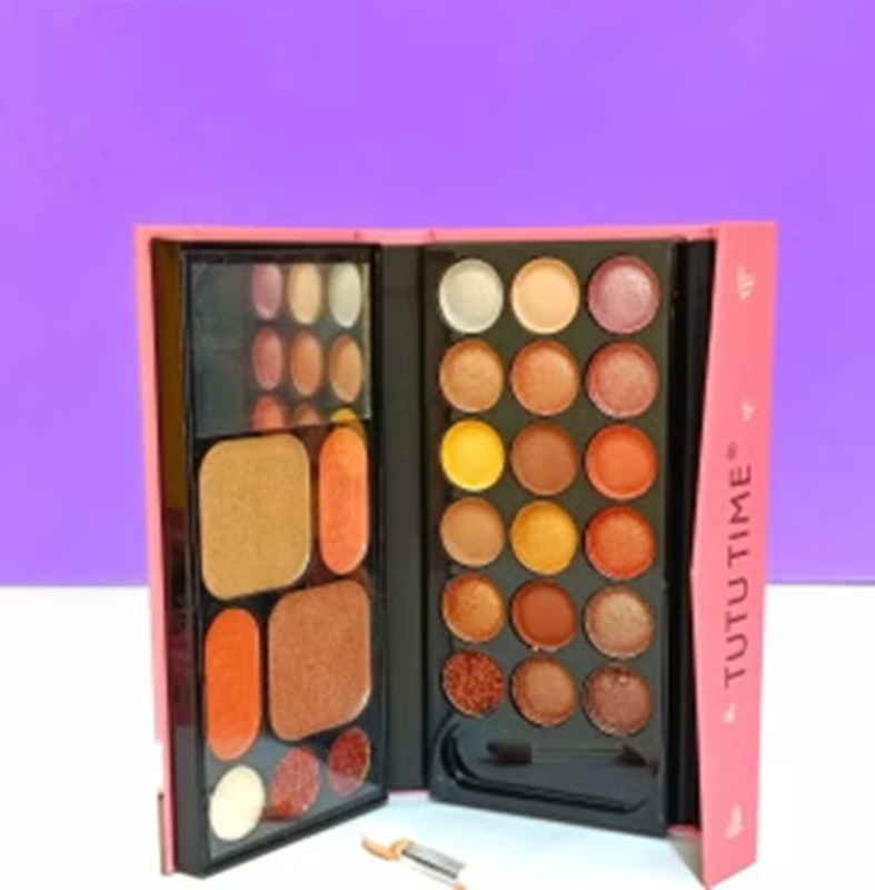 TUTU TIME Cute Bear Eyeshadow Palette, Perfect and Charming Makeup Palette