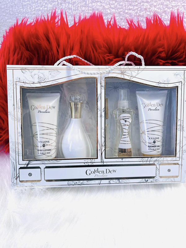 Luxury 5-piece perfume gift set, featuring a fresh and delicate fragrance for women.